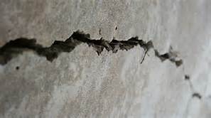 horizontal crack